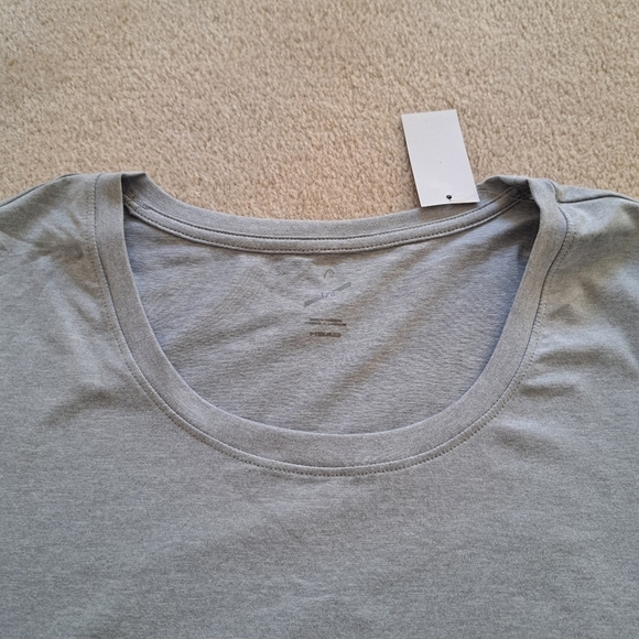 Head Active Short Sleeved Tee Women's Large Grey Workout Top NWT - Picture 9 of 10